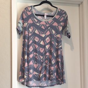 LulaRoe perfect tee